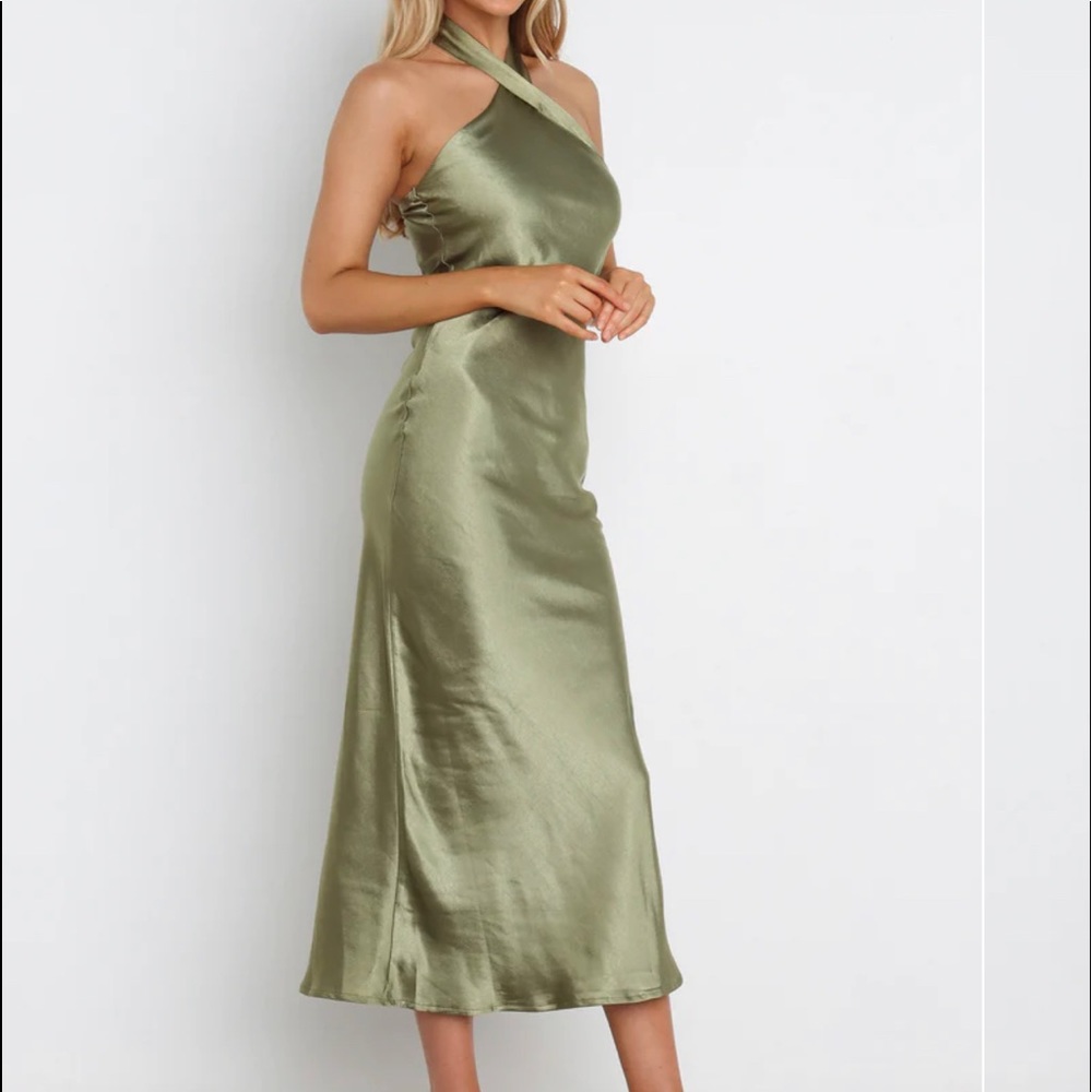 GRASIE DRESS - OLIVE